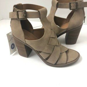 Heeled Sandal w/ Back Zipper Adjustable Buckle 11
